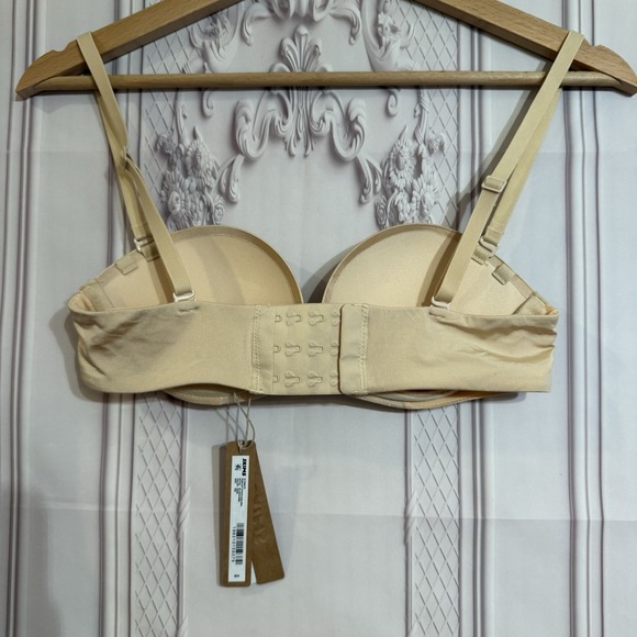 Skims Ultimate Push Up Strapless Bra In Sand Size 32B NWT $64 - Picture 4 of 12